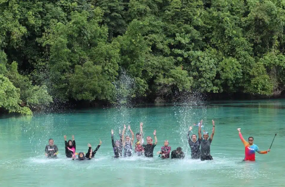 Rasakan Sensasi Petualangan Seru Dari Balikpapan Ke Derawan Rasakan Sensasi Petualangan Seru Dari Balikpapan Ke Derawan